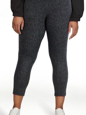 Black Paisley Leggings Plus 3XL NWT!